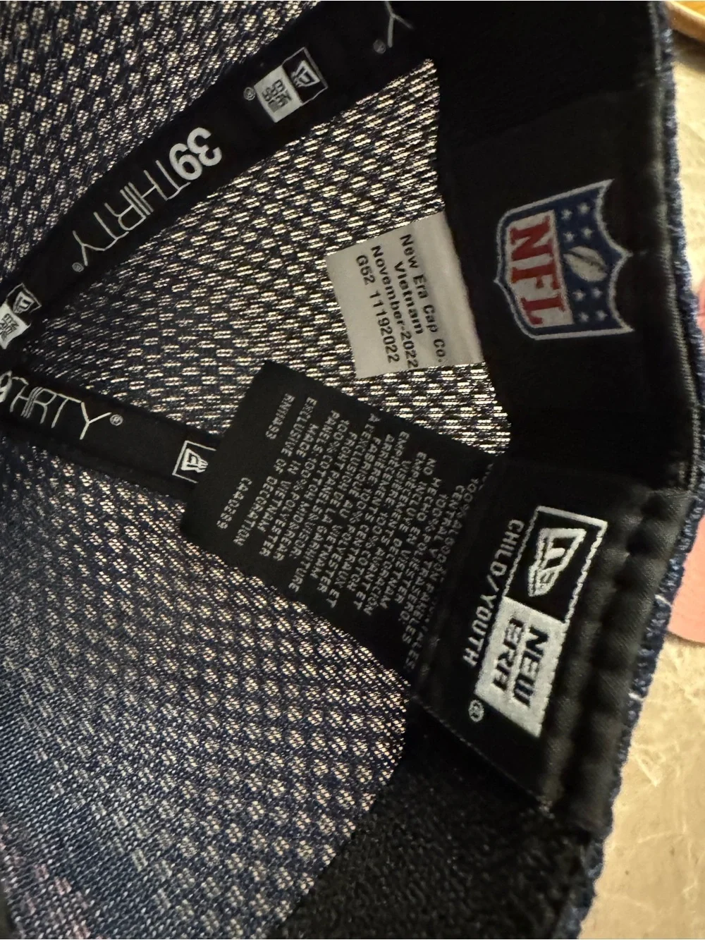 Dallas Cowboys hat youth size